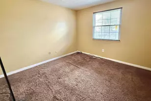 1605 Greenville Rd, Columbus, OH 43223 - Photo 13