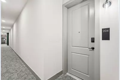 2867 Kobuk Drive #204, Columbus, OH 43228 - Photo 5