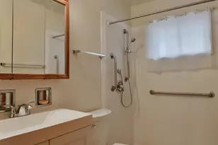1046 Northridge Rd, Columbus, OH 43224 - Photo 19