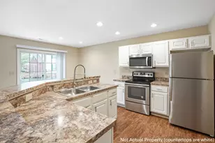 4882 Stratford Pine Ln, Dublin, OH 43016 - Photo 17