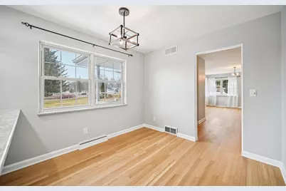 1050 Lake View Drive, Zanesville, OH 43701 - Photo 15