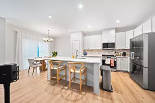 3810 Coach Trl, Grove City, OH 43123 - Photo 11