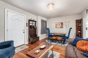 194 N Kellner Rd, Columbus, OH 43209 - Photo 3