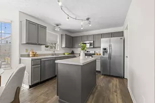 9207 Misty Dawn Dr, Columbus, OH 43240 - Photo 11