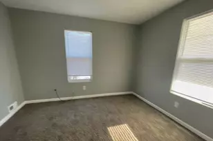 1166 Minnesota Ave, Columbus, OH 43211 - Photo 9