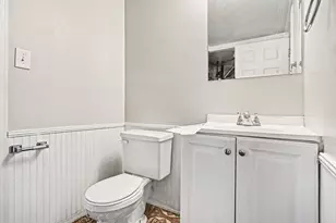 2900 Gentry Ln, Columbus, OH 43232 - Photo 7