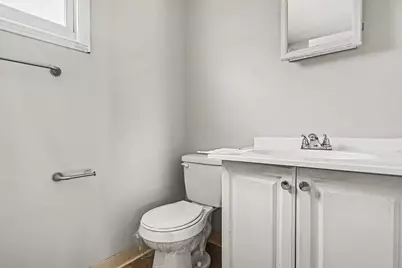 2900 Gentry Lane, Columbus, OH 43232 - Photo 11