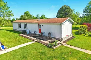 7595 Co Rd 19, Fredericktown, OH 43019 - Photo 3