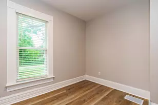 676 Wager St, Columbus, OH 43206 - Photo 25