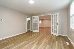 676 Wager St, Columbus, OH 43206 - Photo 9