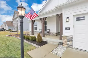 748 Wharncliff Loop, Pickerington, OH 43147 - Photo 3