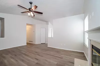 1087 Lavender Lane, Columbus, OH 43207 - Photo 5