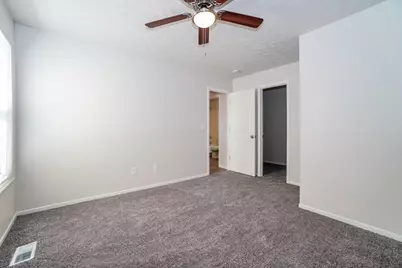 1087 Lavender Lane, Columbus, OH 43207 - Photo 9