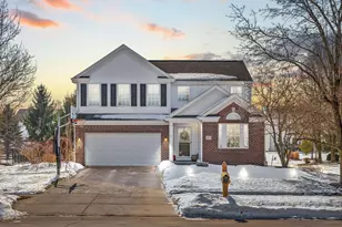 2073 Parklawn Dr, Lewis Center, OH 43035 - Photo 1