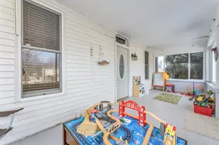 147 N Clayton St, Centerburg, OH 43011 - Photo 25