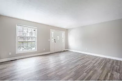 496 Clairbrook Avenue #JC13, Columbus, OH 43228 - Photo 3