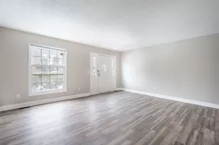 496 Clairbrook Ave, Columbus, OH 43228 - Photo 3