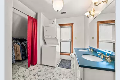 130 Buttles Avenue, Columbus, OH 43215 - Photo 43