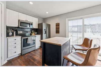 7255 Colonial Affair Drive #14, New Albany, OH 43054 - Photo 9