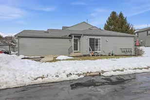 5698 Blendon Pl Dr, Columbus, OH 43230 - Photo 3