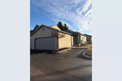 5698 Blendon Place Drive #74E, Columbus, OH 43230 - Photo 1