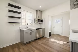 415 Sheldon Ave, Columbus, OH 43207 - Photo 11