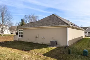 6798 Garden View Dr, Westerville, OH 43082 - Photo 43