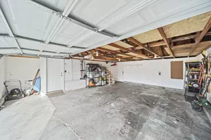 138 Wood St, Westerville, OH 43081 - Photo 31