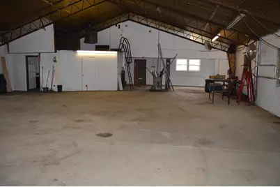 1070 S Memorial Drive, Lancaster, OH 43130 - Photo 7