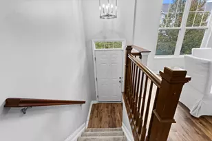 4125 Emerius Dr, Columbus, OH 43219 - Photo 3