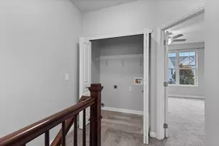 4125 Emerius Dr, Columbus, OH 43219 - Photo 19