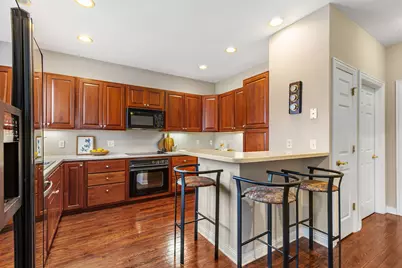 4906 Golf Village Drive, Powell, OH 43065 - Photo 7