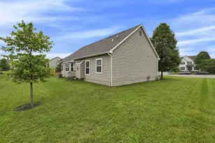 217 Warbler Ct, Pickerington, OH 43147 - Photo 47