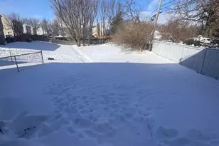 236 Richards Dr, Delaware, OH 43015 - Photo 3