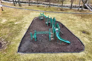 671 Simbury St, Columbus, OH 43228 - Photo 27