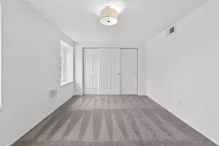 671 Simbury St, Columbus, OH 43228 - Photo 11