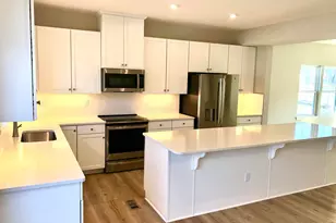 201 Via Veneto, Delaware, OH 43015 - Photo 17