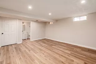 796 Redford Ave, Columbus, OH 43207 - Photo 35