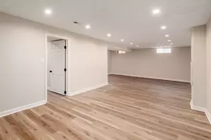 796 Redford Ave, Columbus, OH 43207 - Photo 33