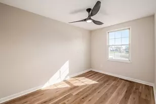 796 Redford Ave, Columbus, OH 43207 - Photo 29