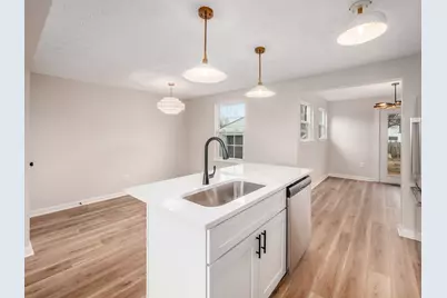 796 Redford Avenue, Columbus, OH 43207 - Photo 15