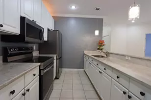 2245 Riverside Dr, Columbus, OH 43221 - Photo 25