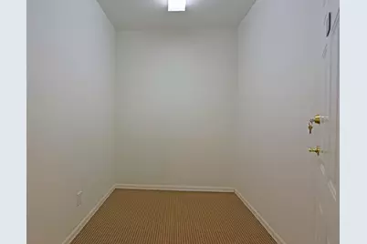 2245 Riverside Drive #309, Columbus, OH 43221 - Photo 7