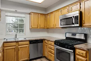 8100 Treebrook Ln, Westerville, OH 43081 - Photo 13