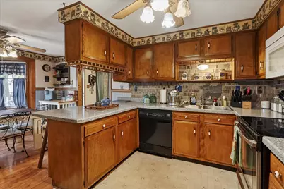 251 E 1st Street, London, OH 43140 - Photo 13