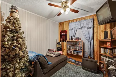 251 E 1st Street, London, OH 43140 - Photo 21