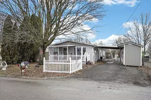 251 E 1st St, London, OH 43140 - Photo 1