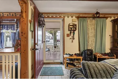 251 E 1st Street, London, OH 43140 - Photo 5