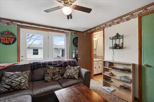 251 E 1st St, London, OH 43140 - Photo 15