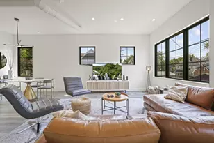 466 South Ln, Columbus, OH 43206 - Photo 5